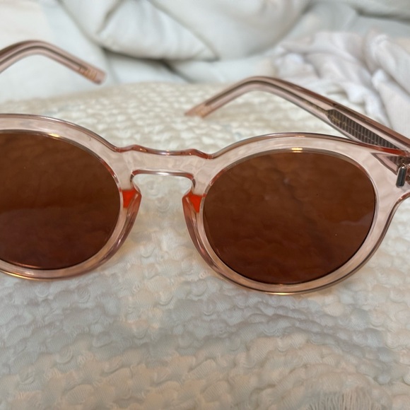 Bonnie & Clyde Accessories - ❤️Pink Round Sunglasses